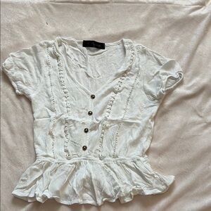 Elegant White Ruffled Top Small